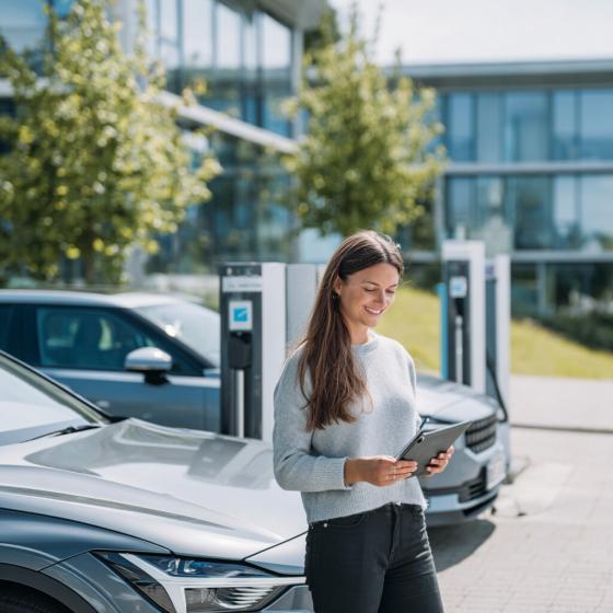 Lease-e elektrificatie van je wagenpark is niet alleen goed voor het milieu het biedt ook zakelijke voordelen